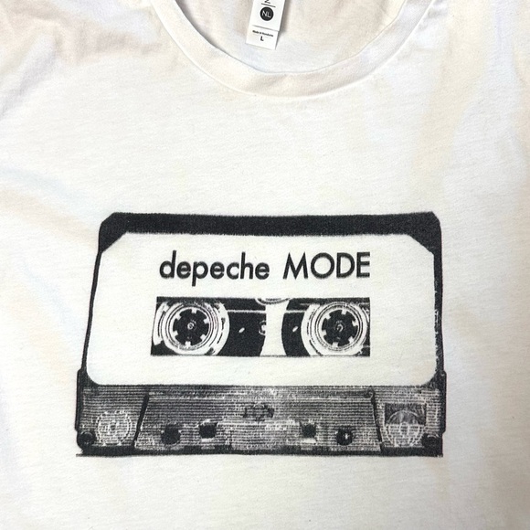 Next Level Apparel Depeche Mode Mix Tape Slim Fit Y2k Band T-shirt size L - Picture 4 of 7